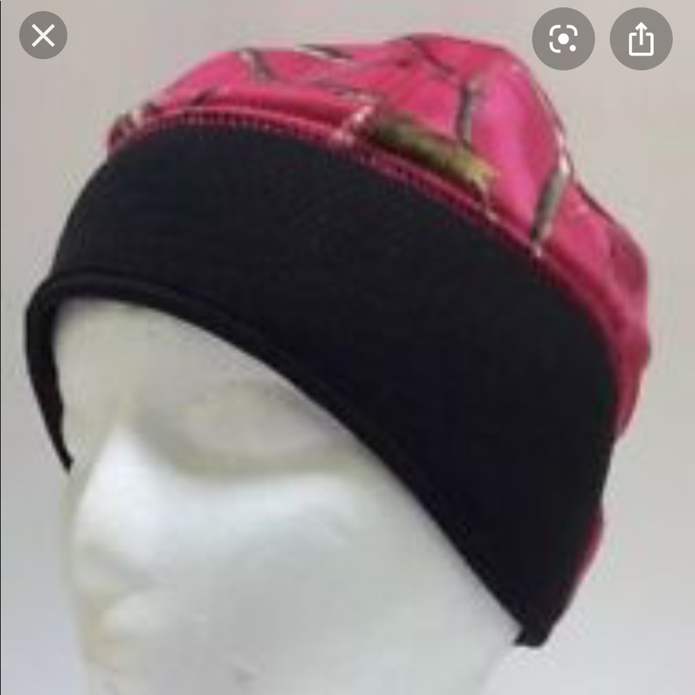 Hot Pink Women’s Huntworth Ponytail Beanie